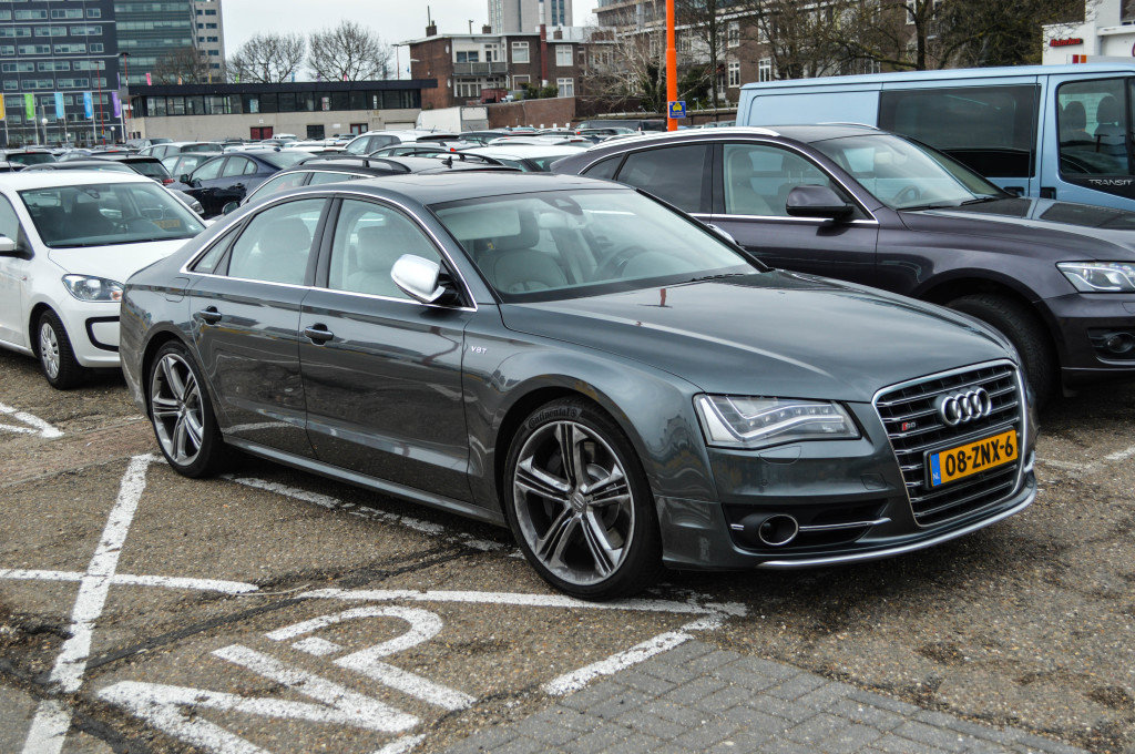 840429S8D41412.jpg
