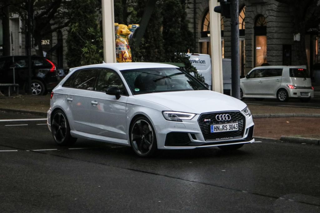 841445RS38V3167.jpg