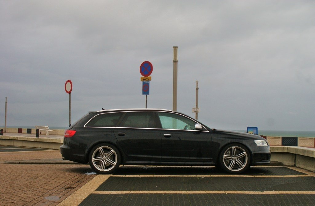 841722RS61417.jpg