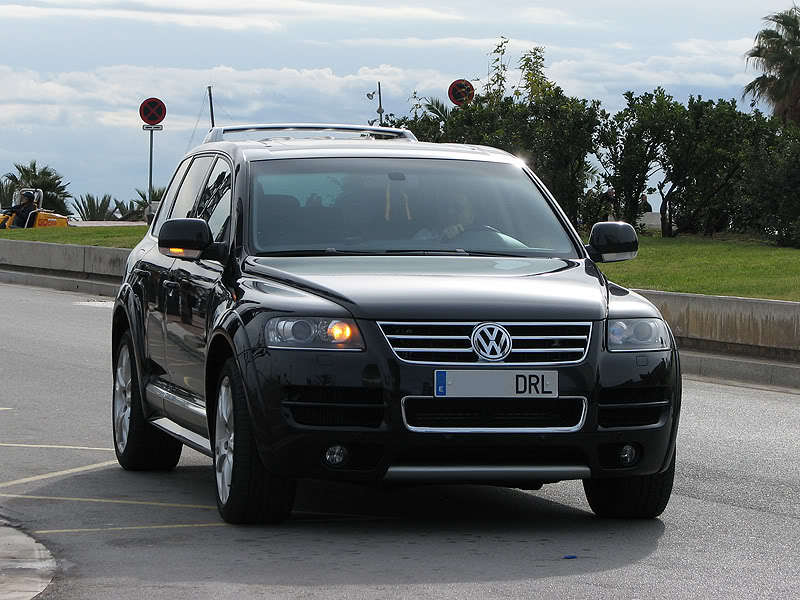 843638W12TOUAREG153ESQUIROU.jpg