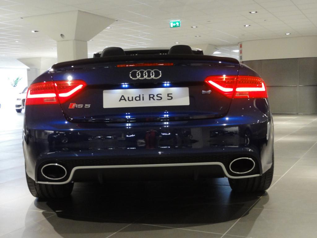 844458161RS5CABRIOLET.jpg