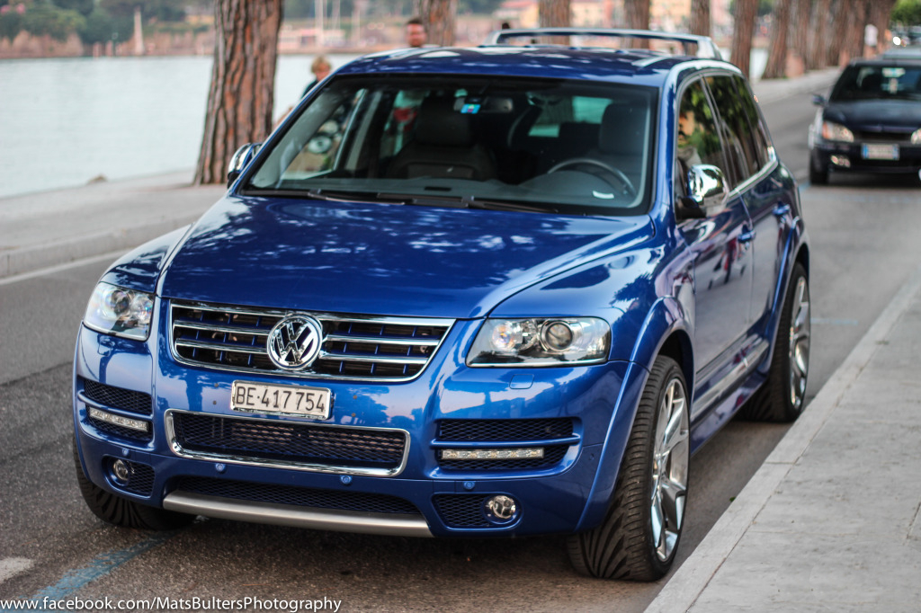 845354W12TOUAREG380.jpg