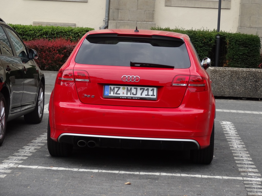 847894901RS3.jpg