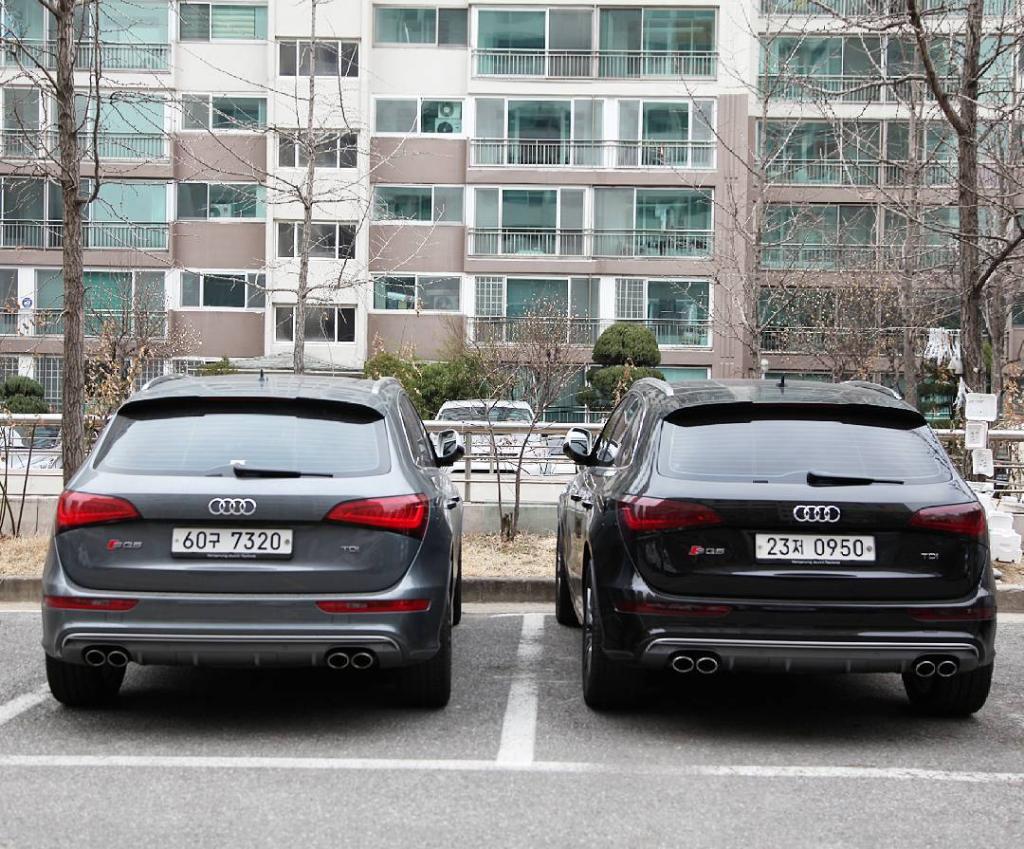 848545AUDISQ52344.jpg