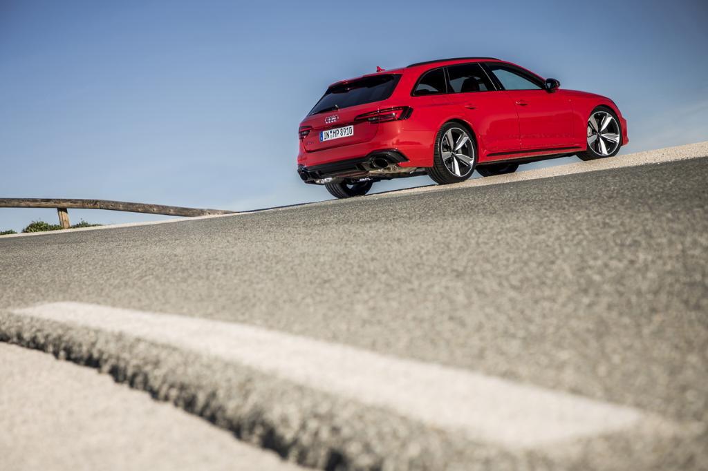 849040AUDIRS4B90102.jpg