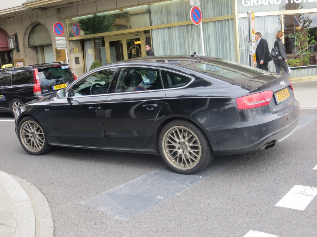 849156026S5SPORTBACK.jpg