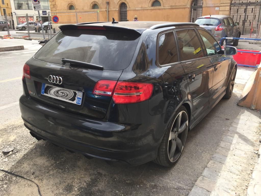 849293RS38V2834.jpg