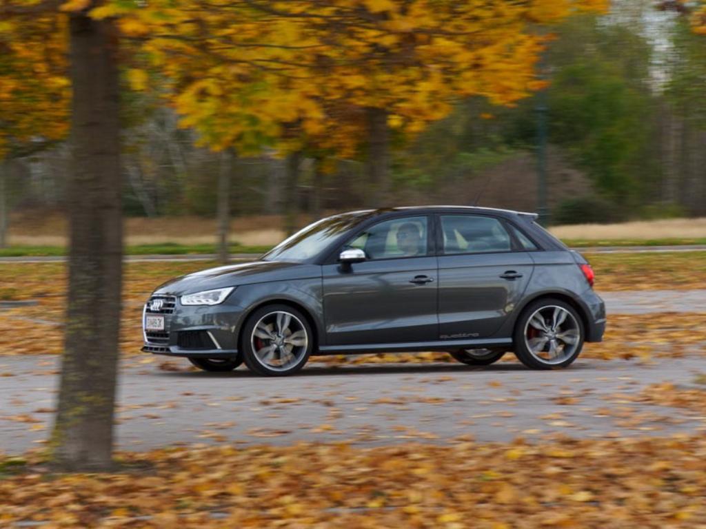 849305S1561.jpg