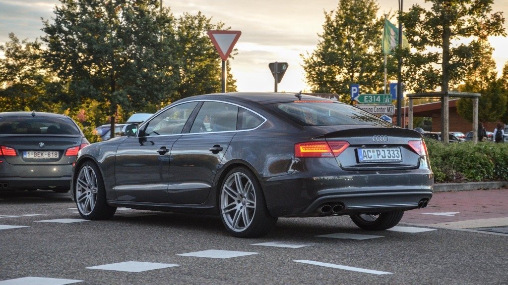 850141149S5SPORTBACK.jpg