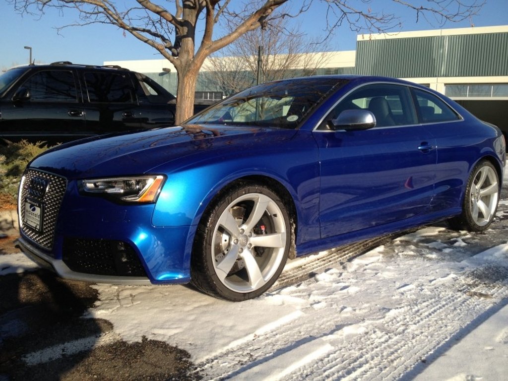 851743AUDIRS5655.jpg