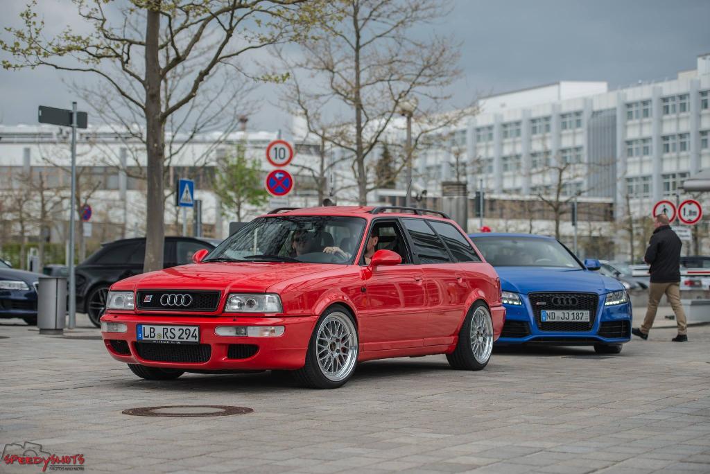 852294RS21266.jpg