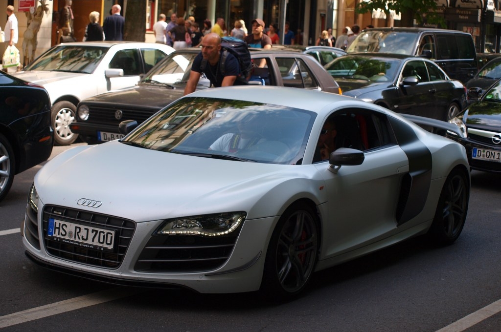 852524R8GT191ESQUIROU.jpg