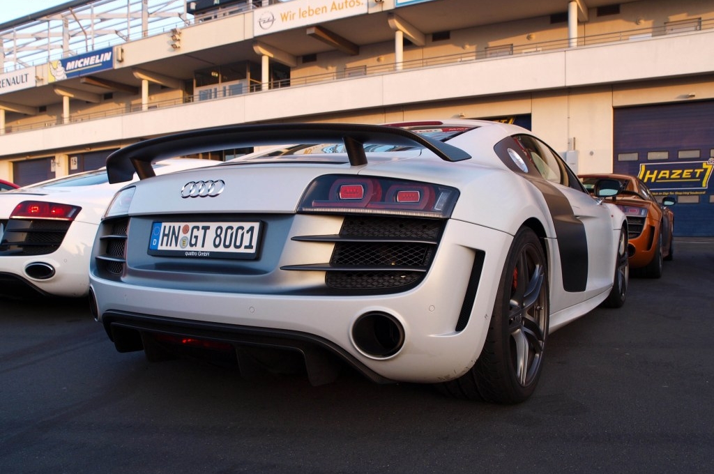 854975R8GT185ESQUIROU.jpg