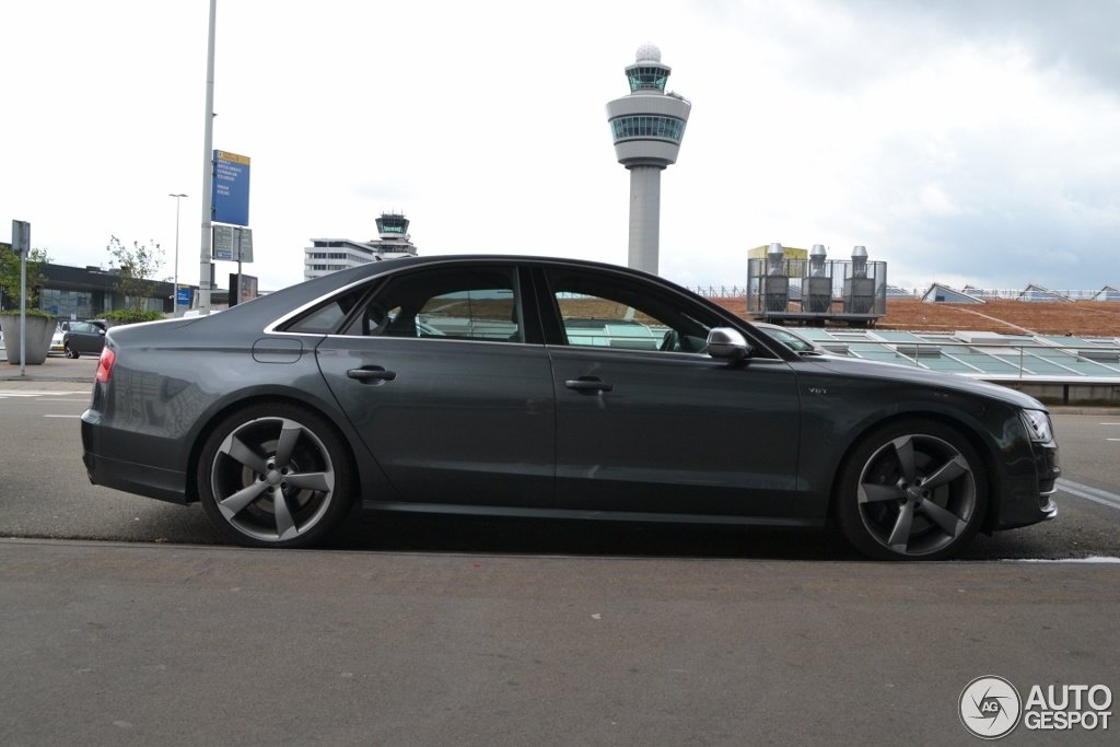 856441audis8d4c2765060720141801112.jpg