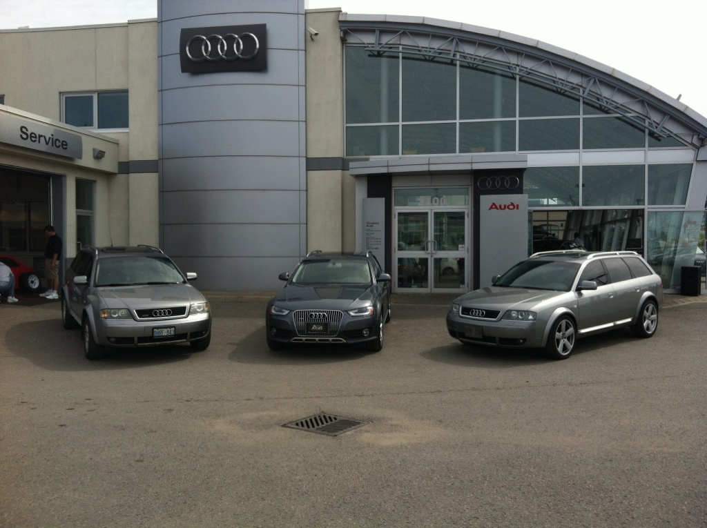 856809336AUDIA4ALLROAD.jpg