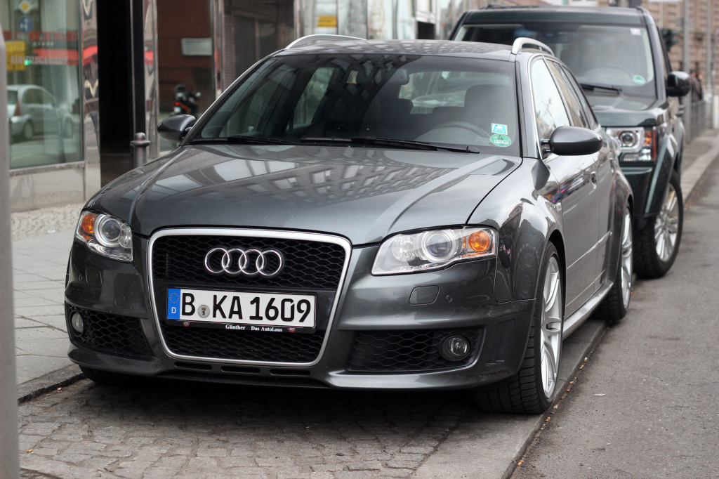 857439AUDIRS4751.jpg