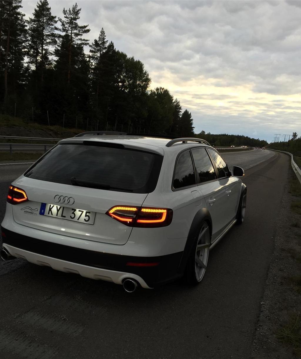 8580561972AUDIA4ALLROAD.jpg