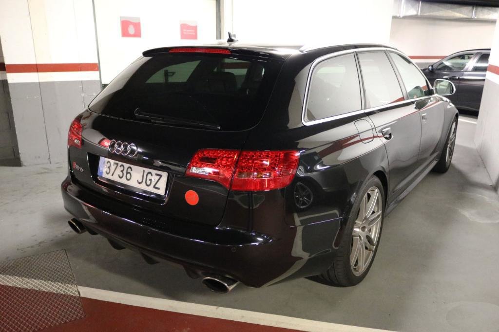858216RS62286.jpg
