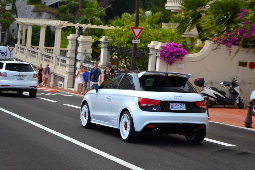 861303A1QUATTRO426.jpg