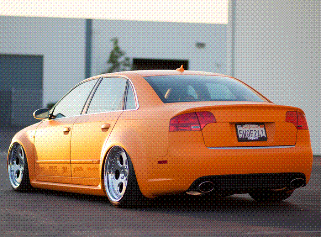 862599AUDIRS42437.gif
