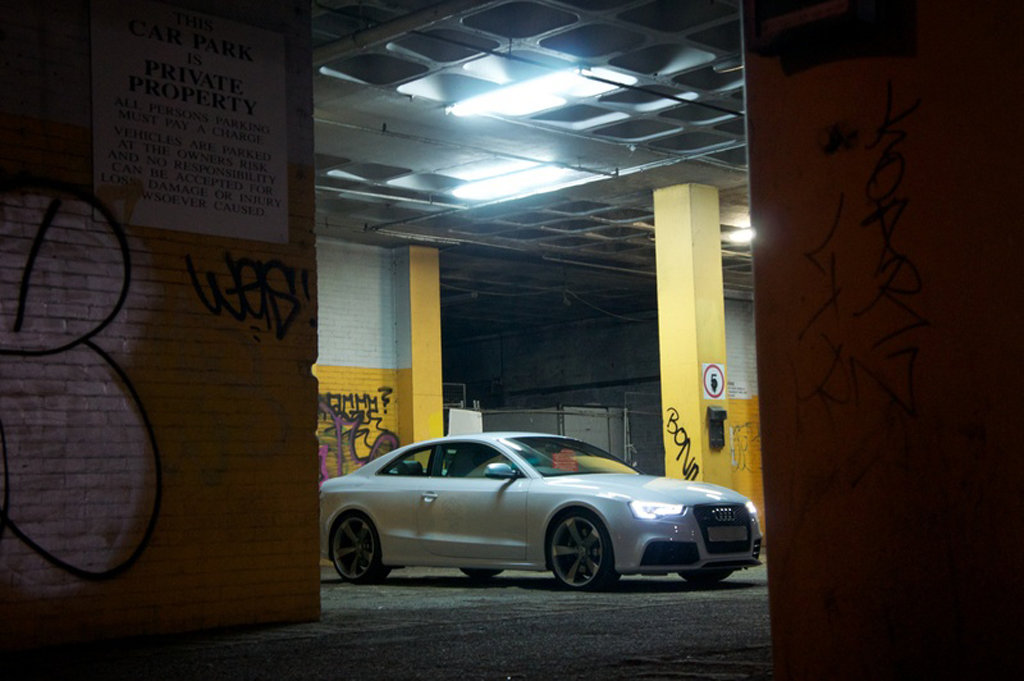 863341AUDIRS5621.jpg