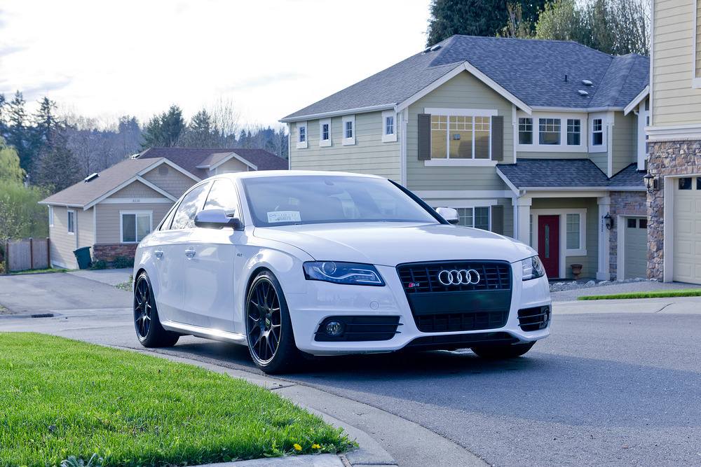 863893190S4ESQUIROU.jpg