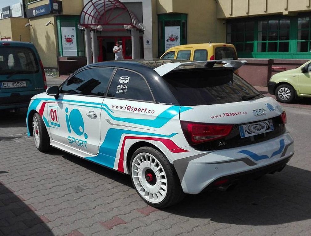 864158A1QUATTRO1067.jpg