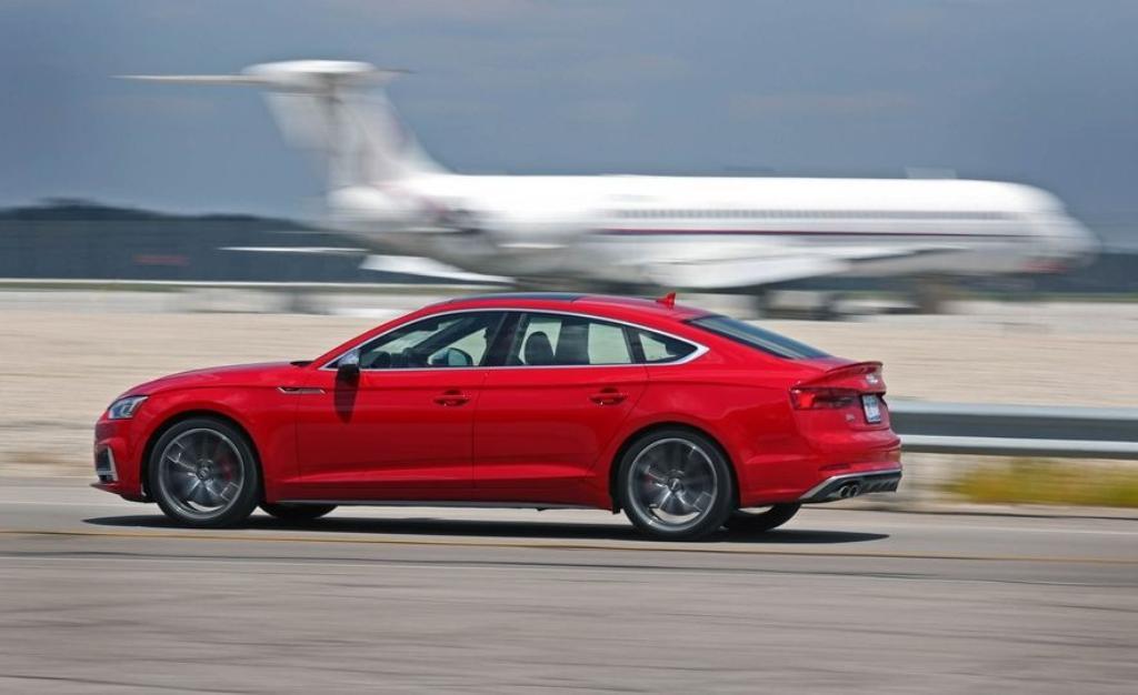864191S5SPORTBACKB90355.jpg