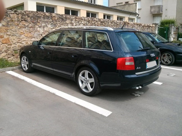 864267arrcar.jpg