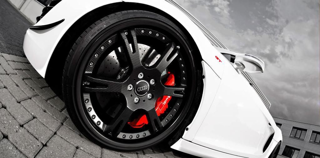 866426R8GT1851.jpg
