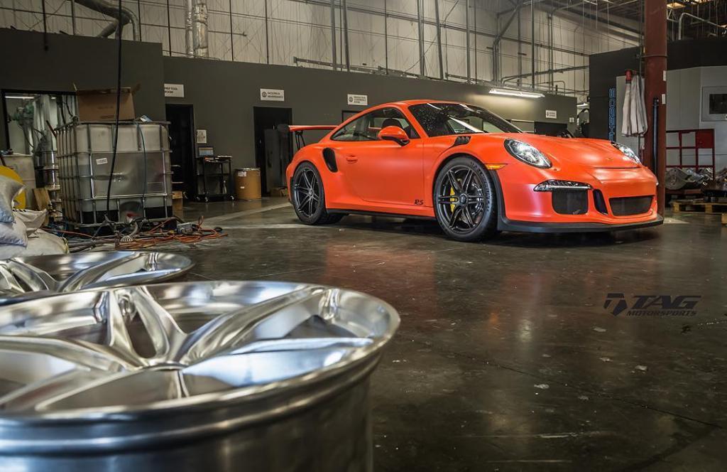 8669230243PORSCHE991GT3RS.jpg