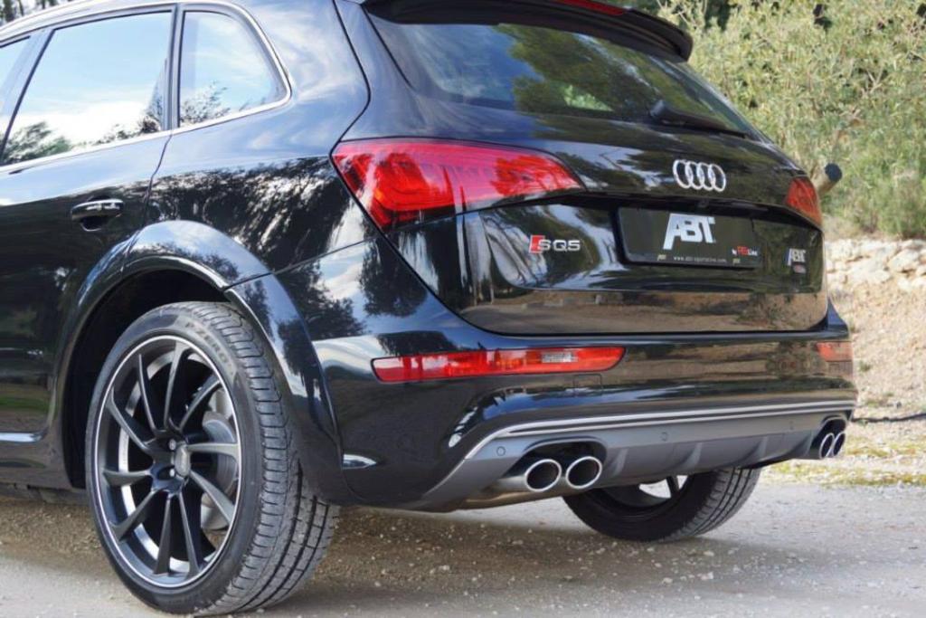 867650AUDISQ51502.jpg