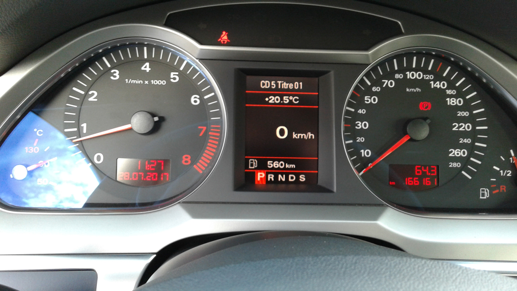 867779Compteur.jpg