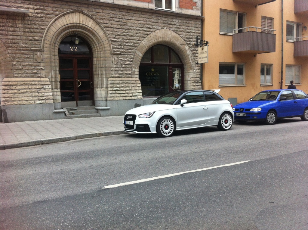 869406A1QUATTRO427.jpg