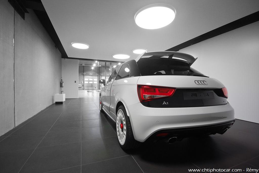 869786A1QUATTRO214.jpg