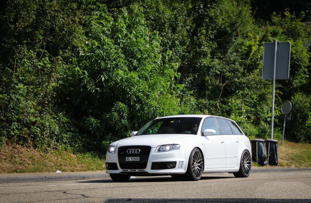 870626AUDIRS42093.jpg