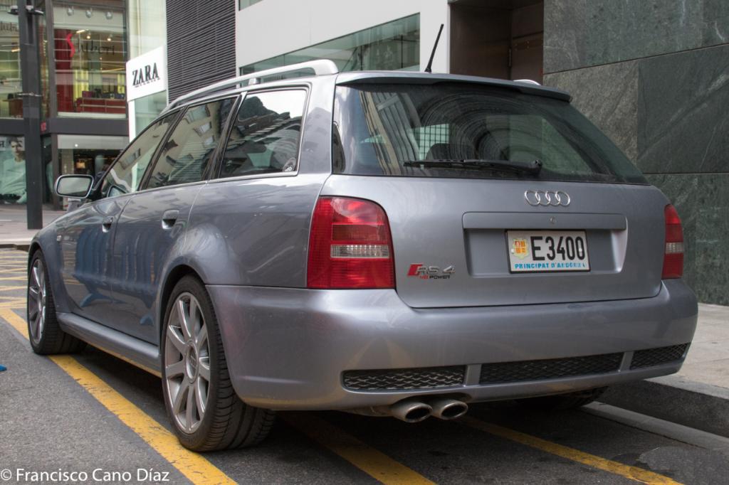 871092AUDIRS4B50525.jpg