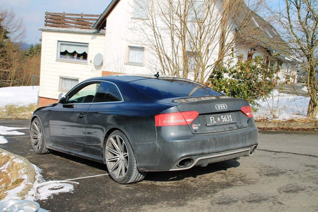 871320AUDIRS5824.jpg