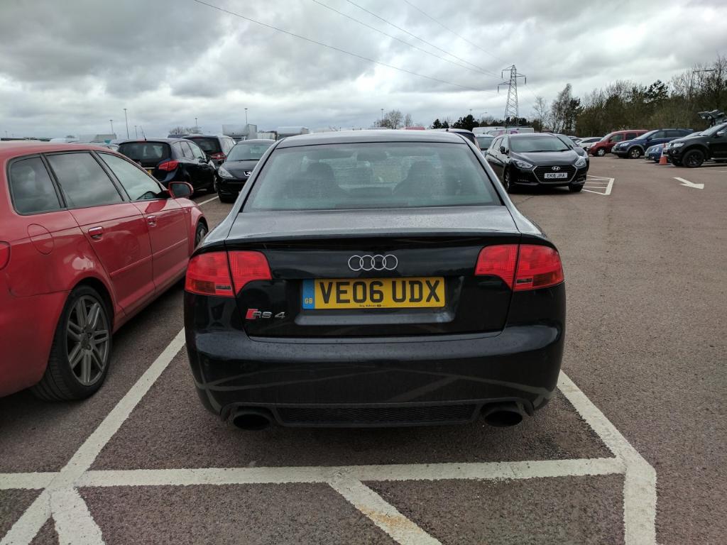 872577AUDIRS43185.jpg