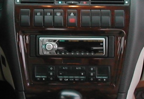 873295console.jpg