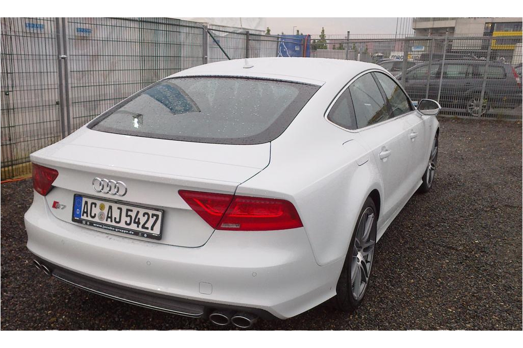 873489S7ESQUIROU023.jpg