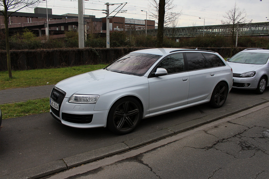 876570RS62109.jpg