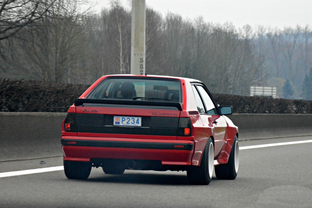 877123URQUATTRO928.jpg