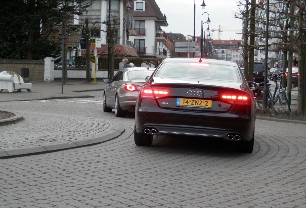 877325S8D4349.jpg