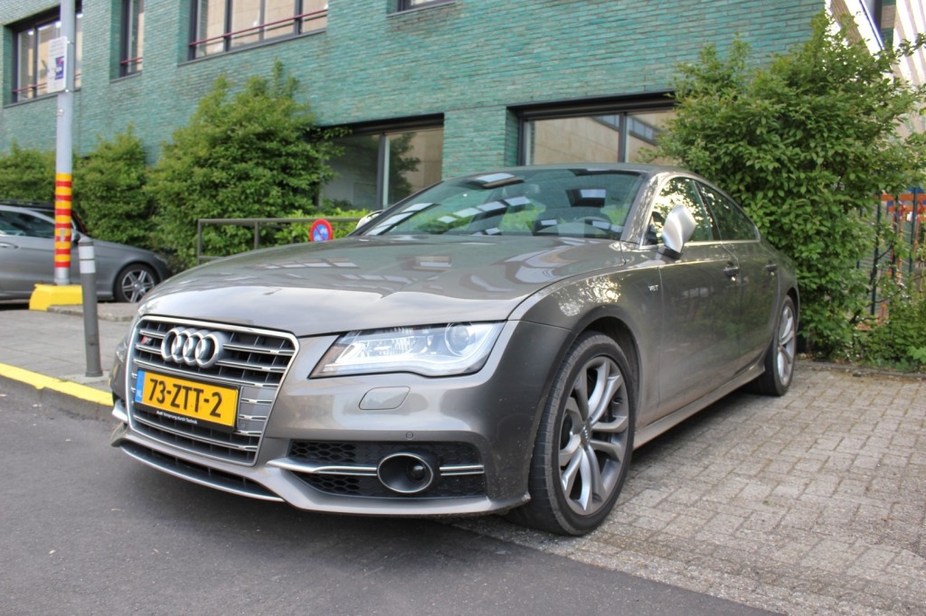877750S7525.jpg