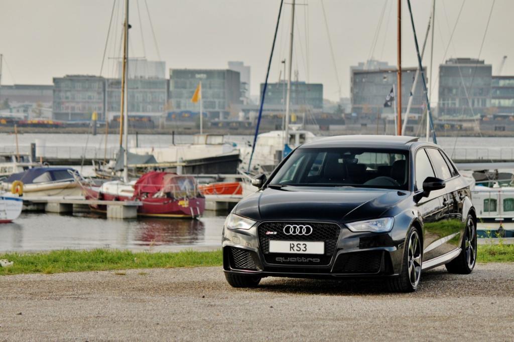 879758RS38V3189.jpg