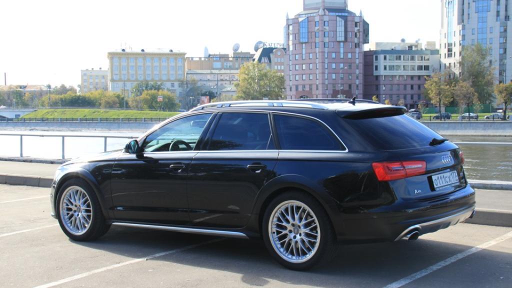 879833912AUDIA6C7ALLROAD.jpg