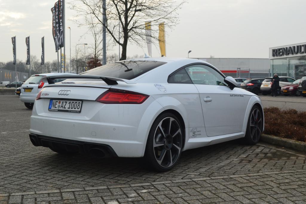 879942AUDITTRS8S0616.jpg