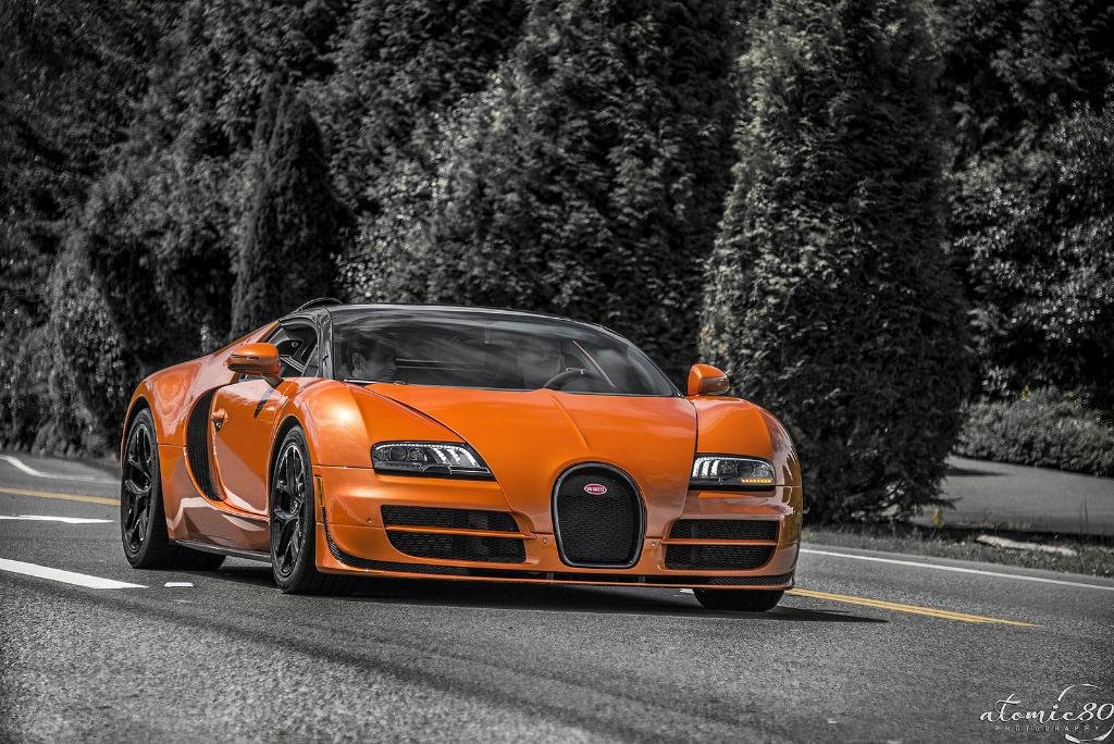 880240BUGATTIVEYRONGRANDSPORT360.jpg