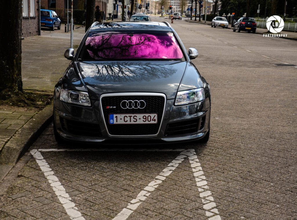 881777RS61667.jpg